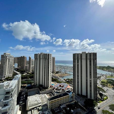 Ala Moana Hotel 31St Floor โฮโนลูลู ภายนอก รูปภาพ