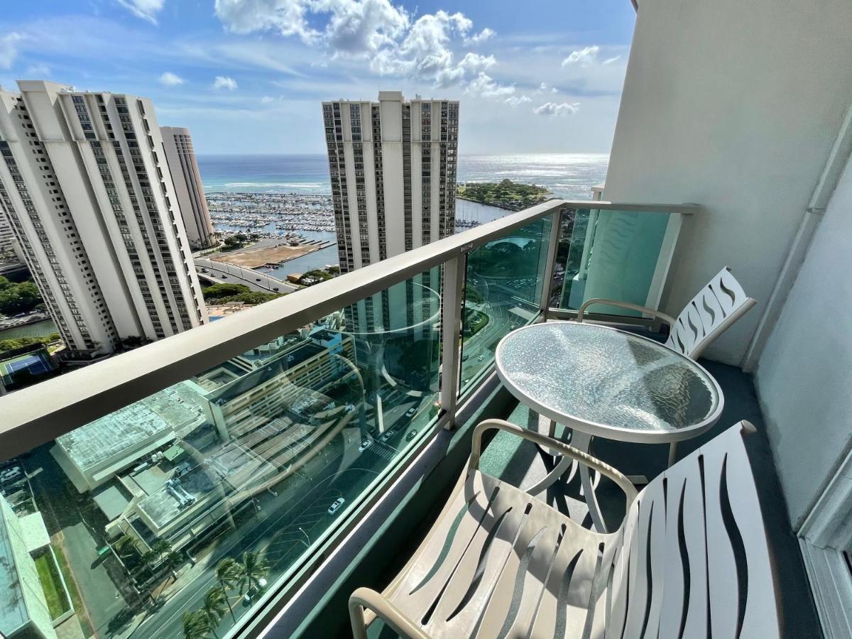 Ala Moana Hotel 31St Floor โฮโนลูลู ภายนอก รูปภาพ